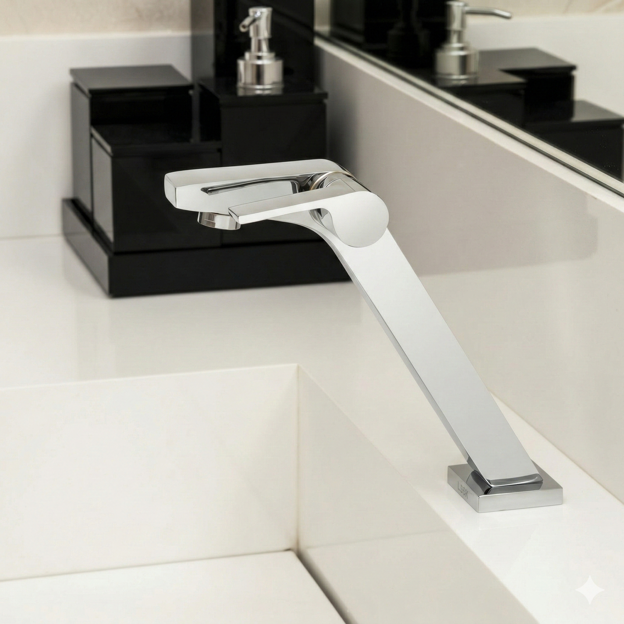 Torneira para Lavatório de Mesa Vogue 1/4 de Volta Cromada - Leão Metais
